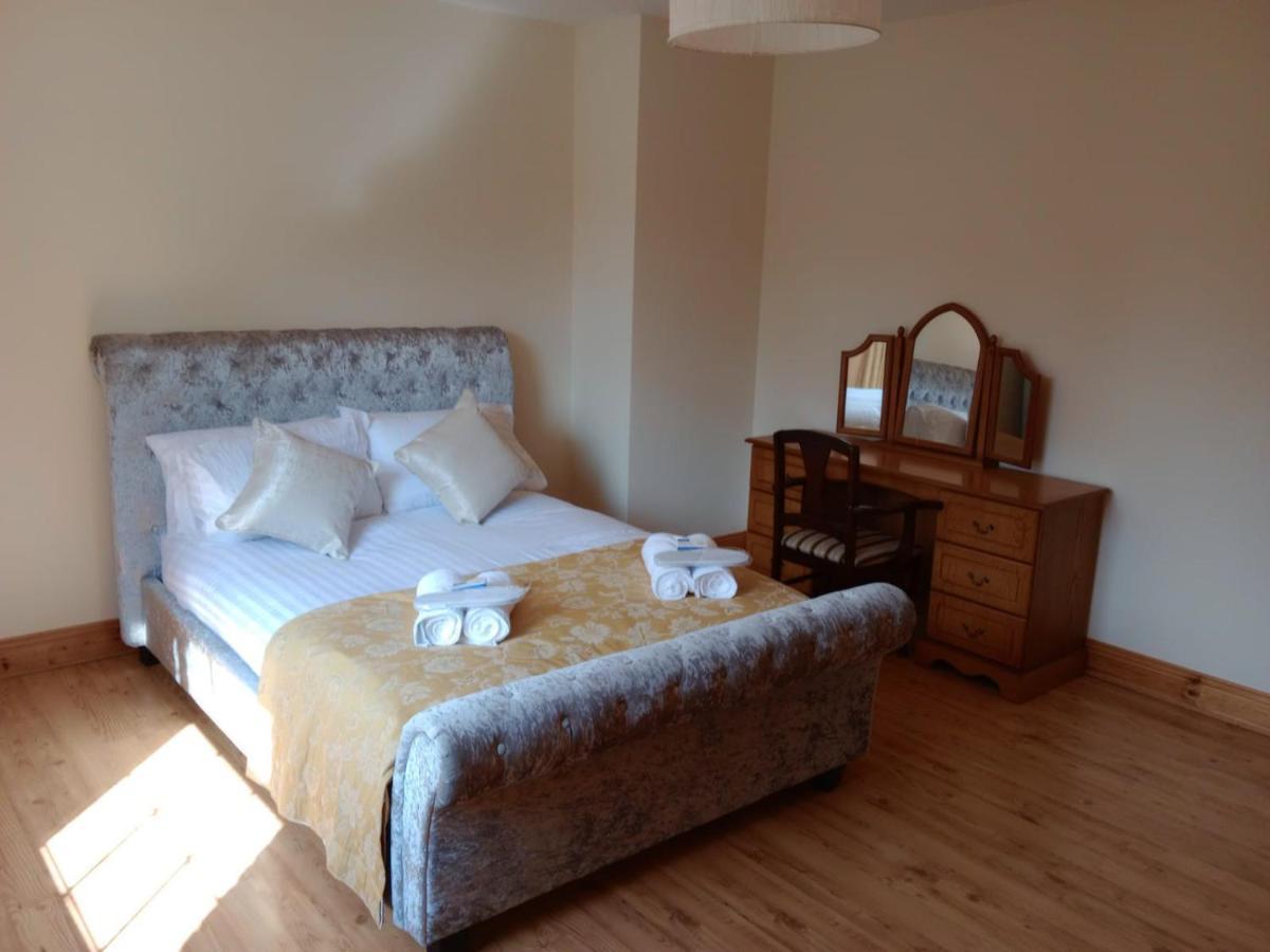קאסלבלייני Tullynacrunat Lodge מראה חיצוני תמונה