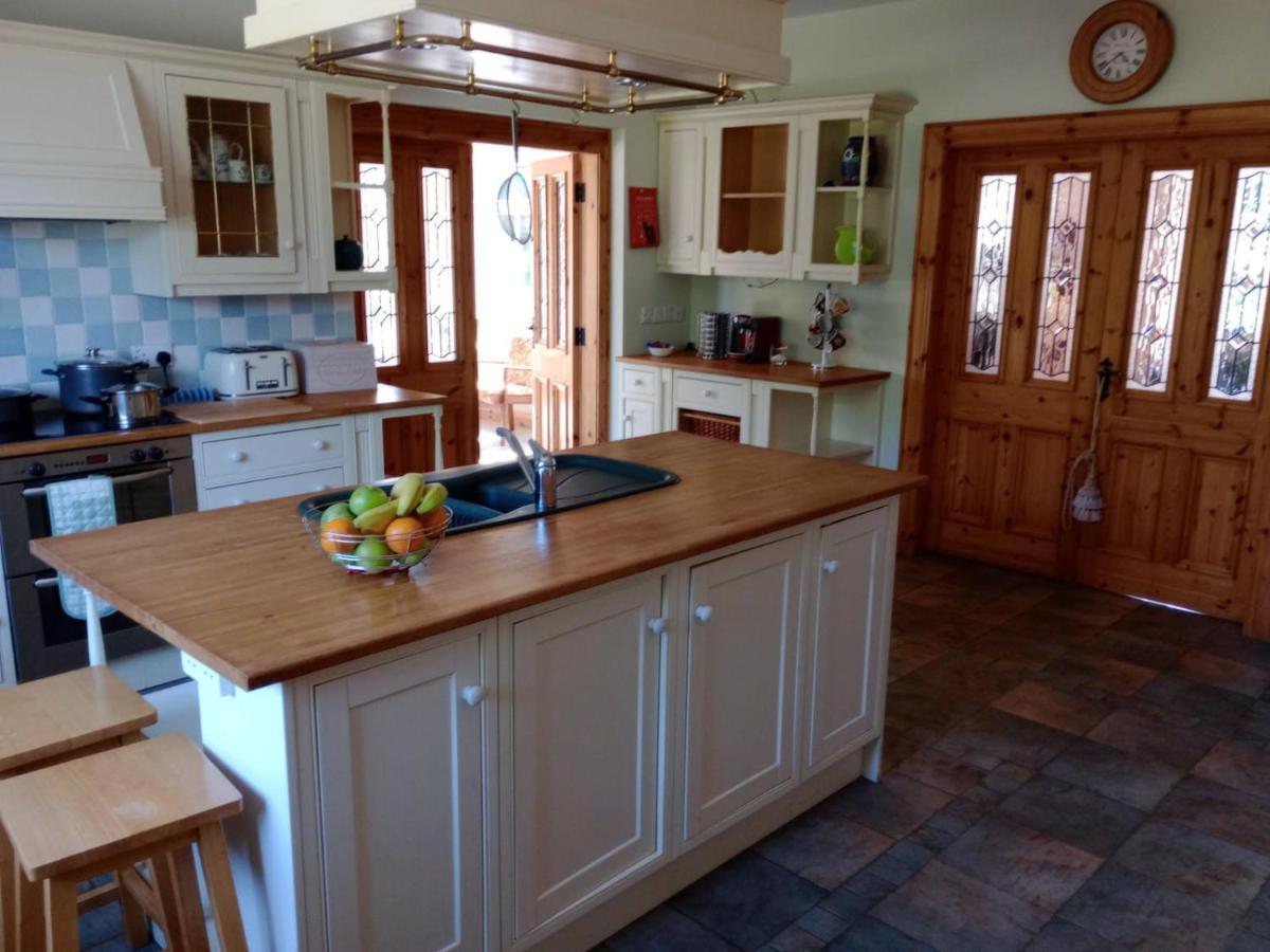 קאסלבלייני Tullynacrunat Lodge מראה חיצוני תמונה