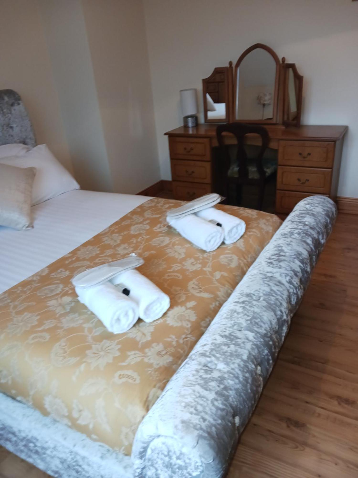 קאסלבלייני Tullynacrunat Lodge מראה חיצוני תמונה