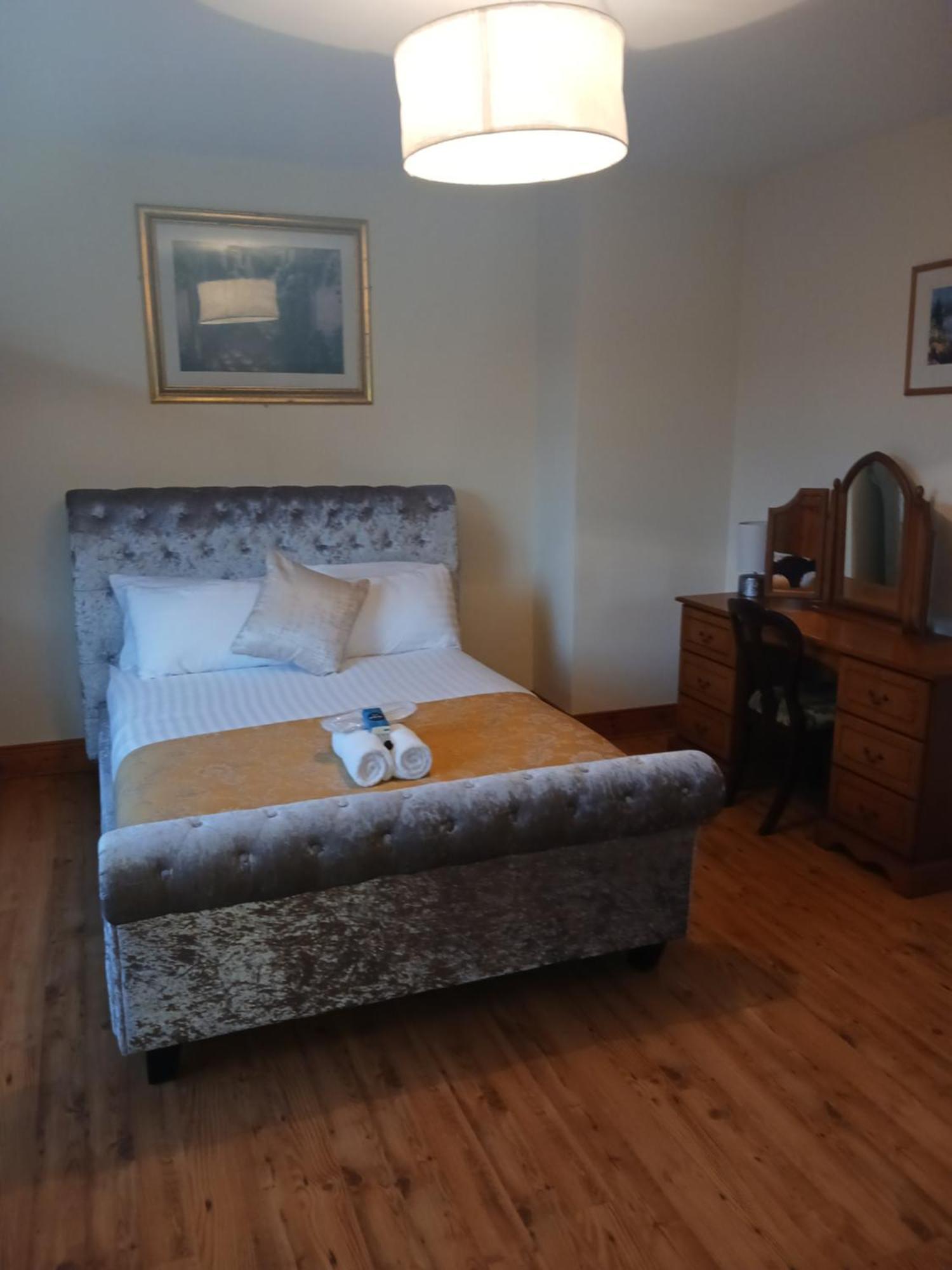 קאסלבלייני Tullynacrunat Lodge מראה חיצוני תמונה
